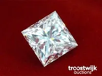 Diamant - 0.72 karaat echte diamant (gecertificeerd) - afbeelding 1 van  4