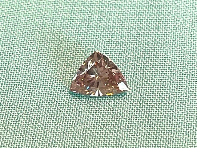 Diamant - 0.76 carat echte fancy roze gekleurde unieke diamant (gecertificeerd) - afbeelding 1 van  5