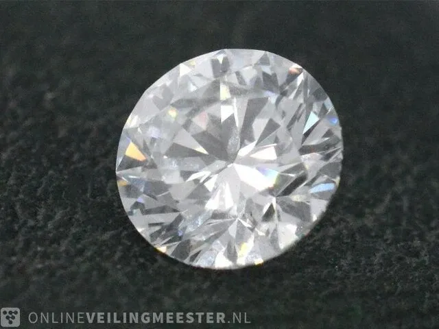Diamant - 0.76 karaat diamant (gecertificeerd) - afbeelding 2 van  3