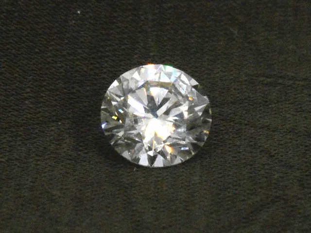 Diamant - 0.82 carat diamant (gecertificeerd) - afbeelding 1 van  5