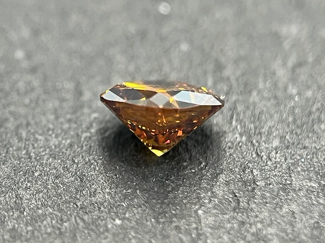 Diamant - 0.82 carat natuurlijke oranje diamant (gecertificeerd) - afbeelding 3 van  5
