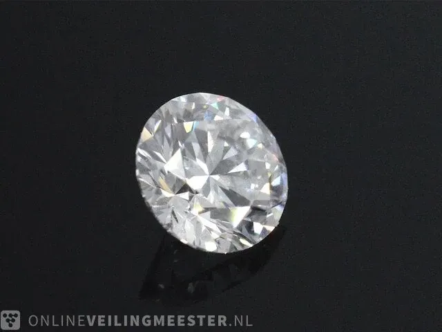 Diamant - 0.83 karaat diamant (igi gecertificeerd) - afbeelding 2 van  4