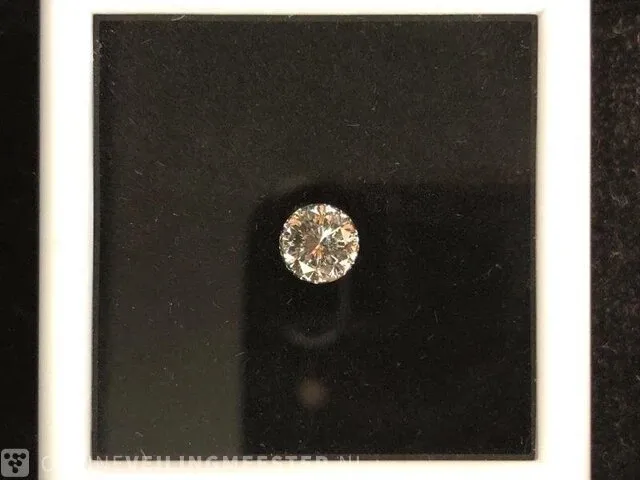 Diamant - 0.91 carat echte diamant (gecertificeerd) - afbeelding 2 van  5