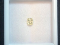 Diamant - 0.92 carat echte fancy colour diamant (gecertificeerd) - afbeelding 4 van  6