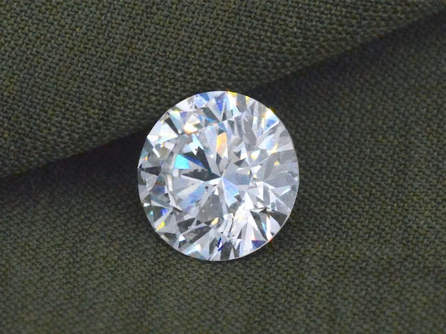 Diamant - 1.00 carat briljant geslepen diamant met een gia certificaat (gecertificeerd) - afbeelding 1 van  3