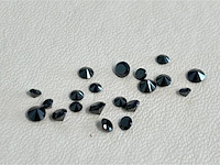 Diamant - 1.00 carat natuurlijke zwarte diamant (gecertificeerd) - afbeelding 1 van  3