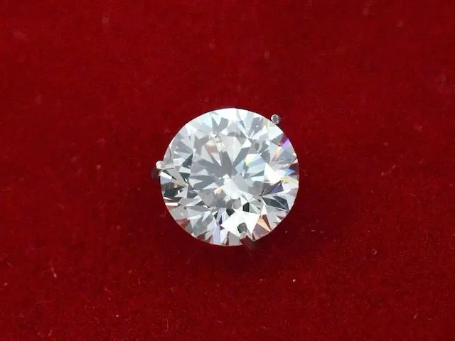 Diamant - 1.00 karaat briljant diamant (gecertificeerd) - afbeelding 1 van  3