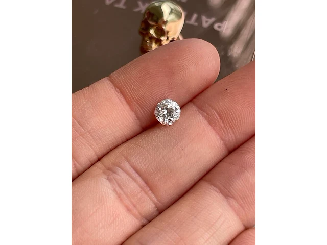 Diamant - 1.08 ct round brilliant ( igi gecertificeerd ) - afbeelding 2 van  4