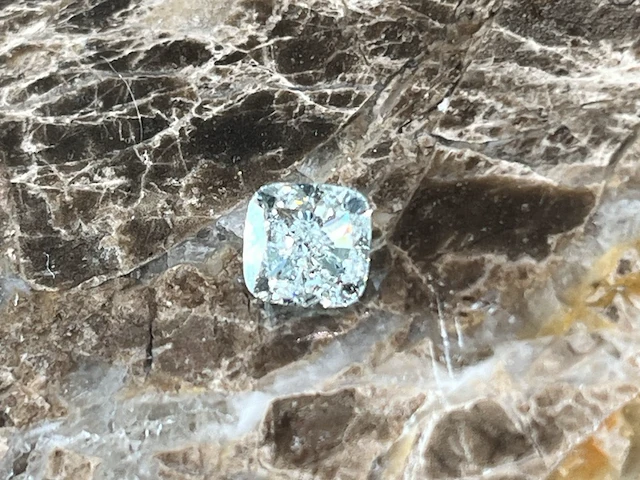 Diamant - 1.71 carat echte diamant (gecertificeerd) - afbeelding 1 van  7