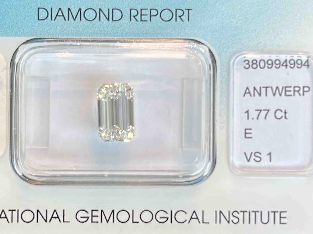 Diamant - 1.77 carat echte natuurlijke emerald geslepen diamant - afbeelding 1 van  3