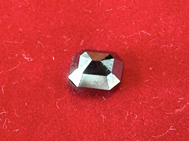 Diamant - 2.39 carat echte natuurlijke zwarte diamant in smaragd vorm (gecertificeerd) - afbeelding 2 van  5