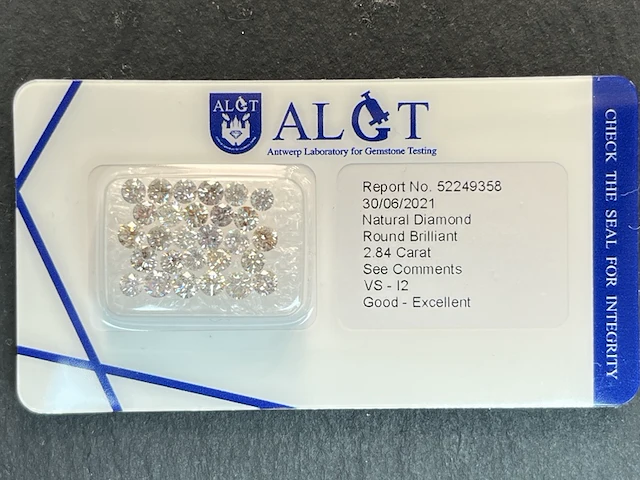 Diamant - 2.84 carat natuurlijke diamant (gecertificeerd) - afbeelding 2 van  5