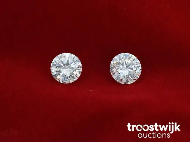 Diamant - 4.53 karaat natuurlijke briljant diamant - afbeelding 1 van  3
