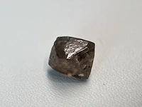 Diamant - 4.57 carat carat echte ruwe diamant - oktaeder vorm - afbeelding 3 van  3