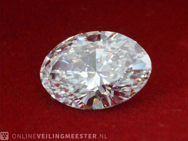 Diamant - 5.01 karaat ovaal geslepen diamant ( igi gecertificeerd ), lab grown - afbeelding 1 van  7