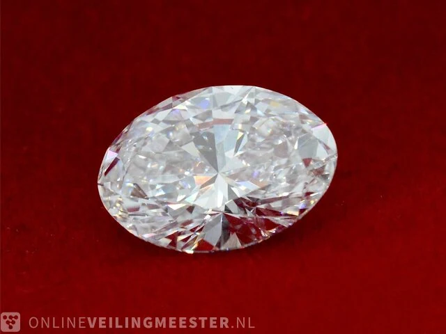 Diamant - 5.01 karaat ovaal geslepen diamant ( igi gecertificeerd ), lab grown - afbeelding 2 van  7