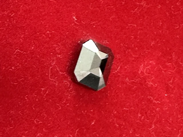Diamant - 5.14 carat echte natuurlijke zwarte diamant in smaragd vorm (gecertificeerd) - afbeelding 3 van  5