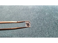 Diamant - circa 0,70 carat - princess geslepen diamant (gecertificeerd) - afbeelding 7 van  9