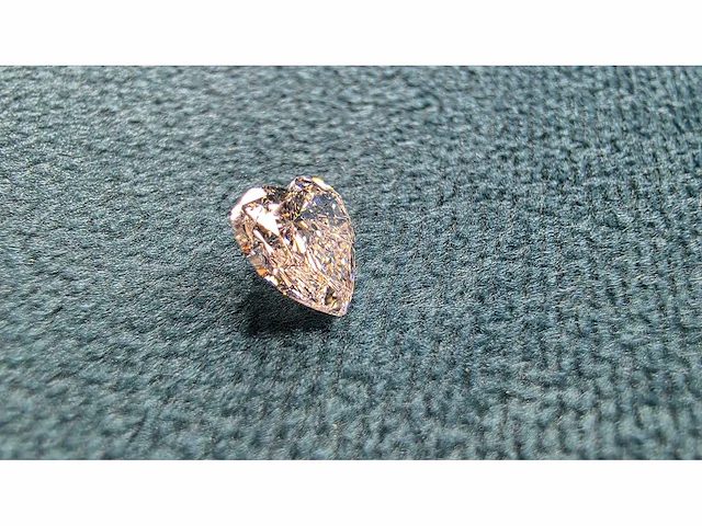 Diamant - circa 1,00 carat - heart geslepen diamant (gecertificeerd) - afbeelding 2 van  11