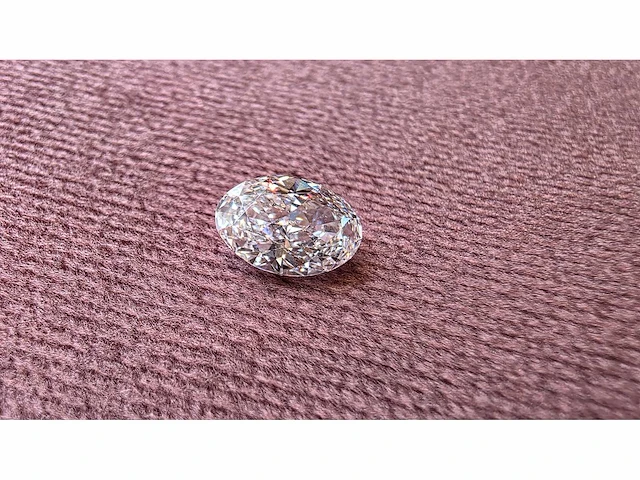 Diamant - circa 1,00 carat - oval geslepen diamant (gecertificeerd) - afbeelding 1 van  12
