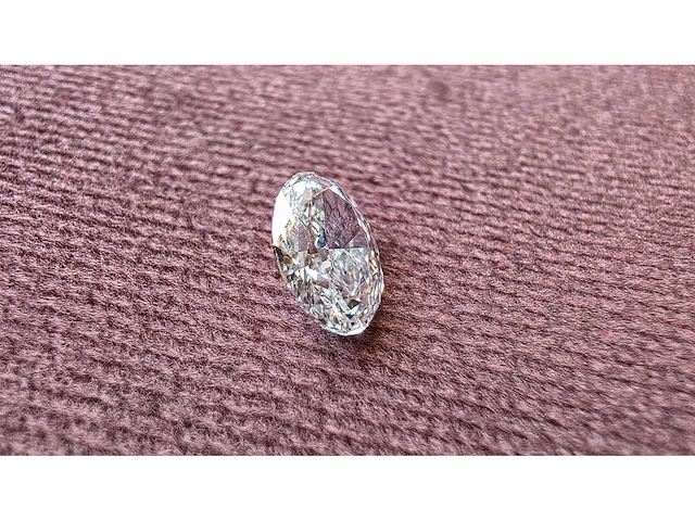 Diamant - circa 1,00 carat - oval geslepen diamant (gecertificeerd) - afbeelding 3 van  12
