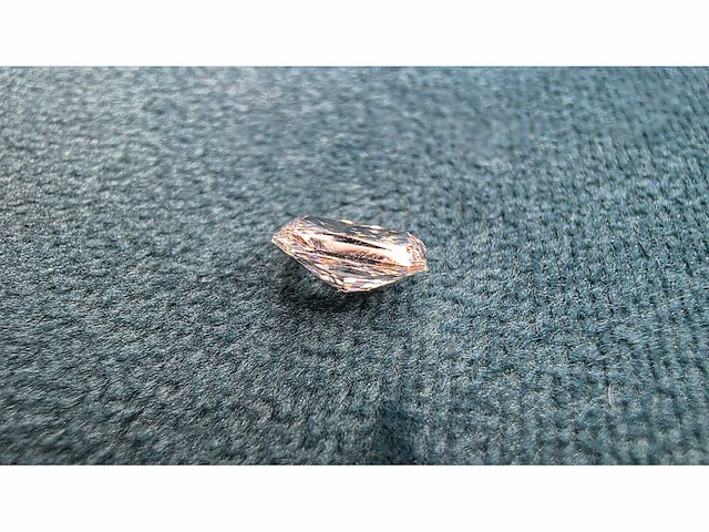 Diamant - circa 1,00 carat - radiant geslepen diamant (gecertificeerd) - afbeelding 5 van  12