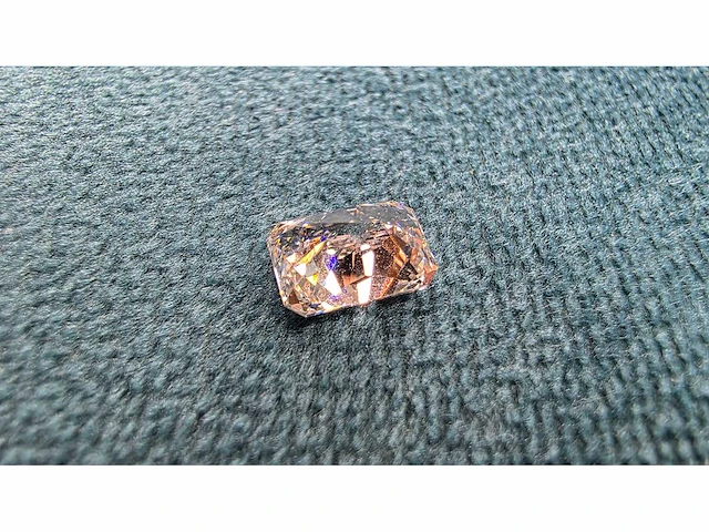 Diamant - circa 1,00 carat - radiant geslepen diamant (gecertificeerd) - afbeelding 6 van  12