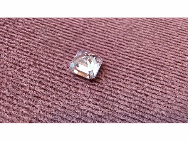 Diamant - circa 1,00 carat - square emerald geslepen diamant (gecertificeerd) - afbeelding 8 van  11