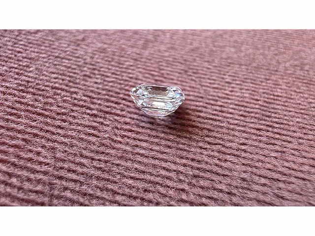 Diamant - circa 1,00 carat - square emerald geslepen diamant (gecertificeerd) - afbeelding 5 van  11