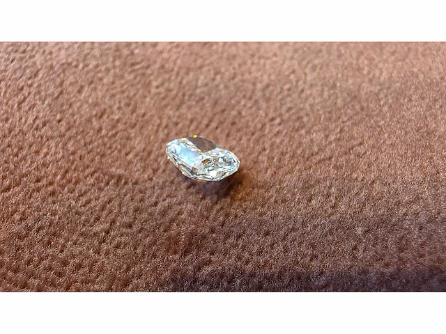 Diamant - circa 1,20 carat - cushion geslepen diamant (gecertificeerd) - afbeelding 2 van  11