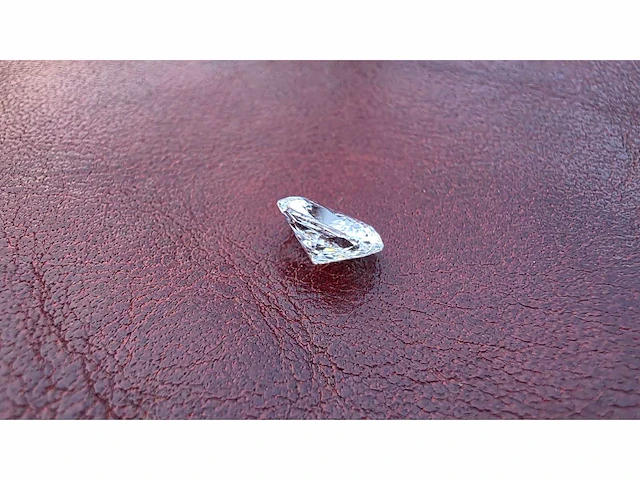 Diamant - circa 1,40 carat - cushion geslepen diamant (gecertificeerd) - afbeelding 5 van  11