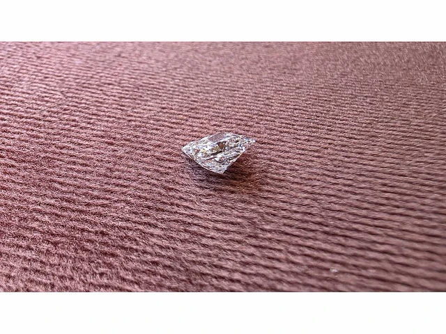 Diamant - circa 1,50 carat - princess geslepen diamant (gecertificeerd) - afbeelding 5 van  11