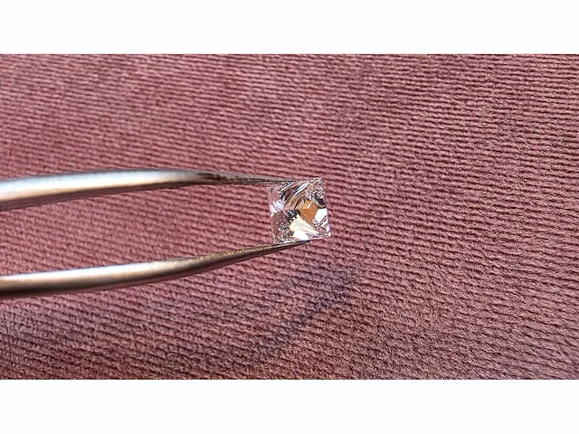 Diamant - circa 1,50 carat - princess geslepen diamant (gecertificeerd) - afbeelding 8 van  11