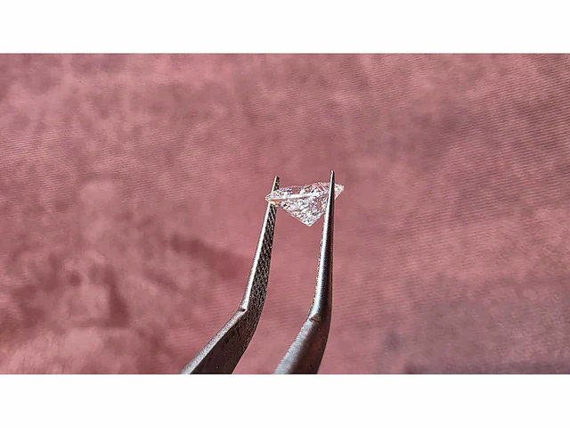 Diamant - circa 1,50 carat - princess geslepen diamant (gecertificeerd) - afbeelding 9 van  11