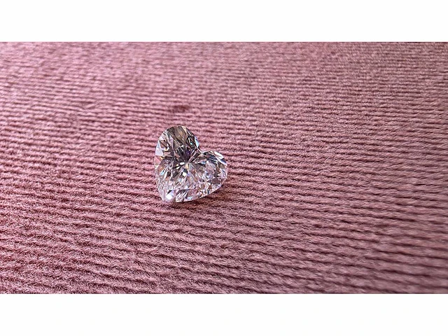 Diamant - circa 1,60 carat - heart briljant geslepen diamant (gecertificeerd) - afbeelding 1 van  11