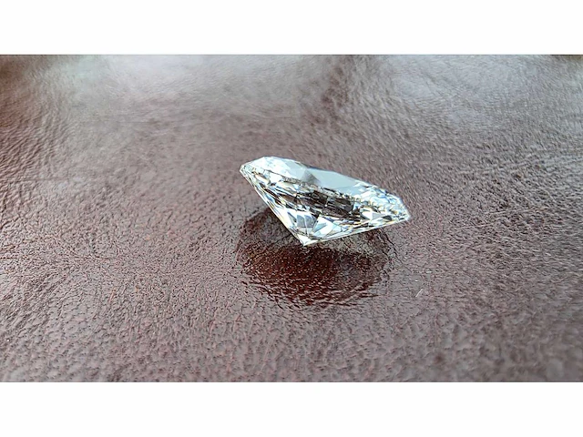 Diamant - circa 2,00 carat - oval briljant geslepen diamant (vs1)(gecertificeerd) - afbeelding 4 van  12