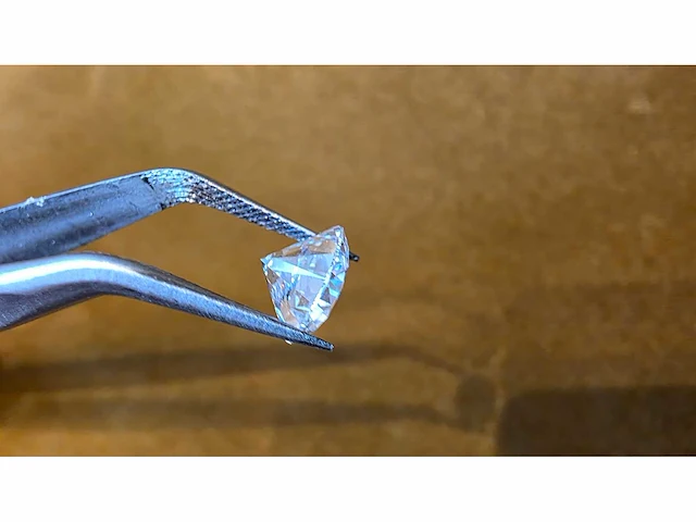 Diamant - circa 2,00 carat briljant geslepen diamant (gecertificeerd) - afbeelding 6 van  12