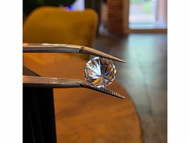 Diamant - circa 2,50 carat - briljant geslepen diamant (gecertificeerd) - afbeelding 7 van  8