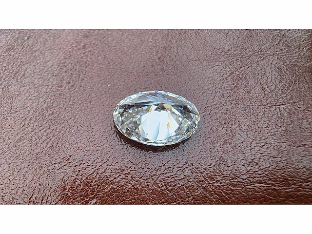 Diamant - circa 2,70 carat - oval geslepen diamant (vs1)(gecertificeerd) - afbeelding 8 van  11