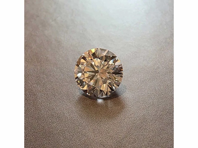 Diamant - circa 4,00 carat - briljant geslepen diamant (gecertificeerd) - afbeelding 7 van  12
