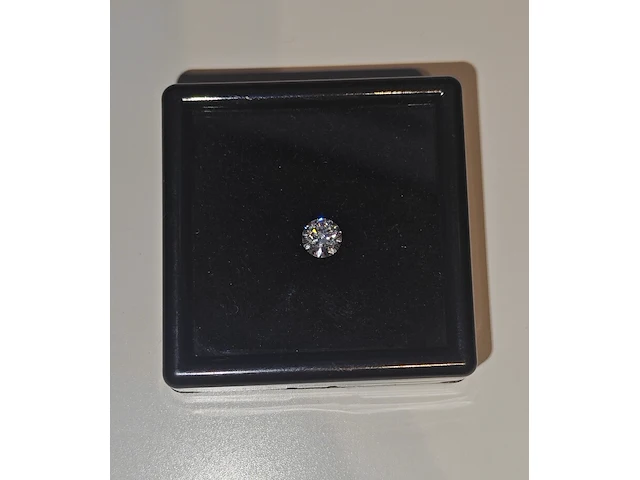 Diamant – 0.57 karaat briljant geslepen diamant (igi gecertificeerd) - afbeelding 2 van  6