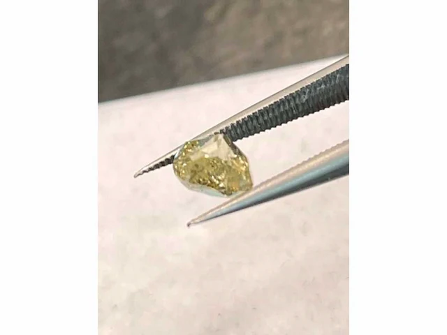 Diamant fancy colour 1.70 ct - afbeelding 4 van  6