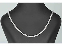 Diamanten tennis collier met 107 briljant geslepen diamanten - afbeelding 1 van  4