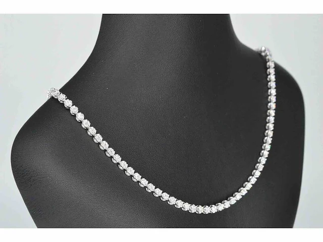 Diamanten tennis collier met 107 briljant geslepen diamanten - afbeelding 2 van  4