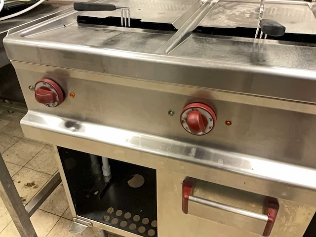 Diamond ef777 dubbele friteuse - afbeelding 8 van  10