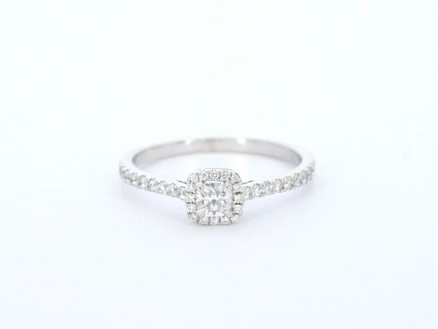 Diamond point - witgouden ring met diamanten - hearts and arrows - afbeelding 6 van  11