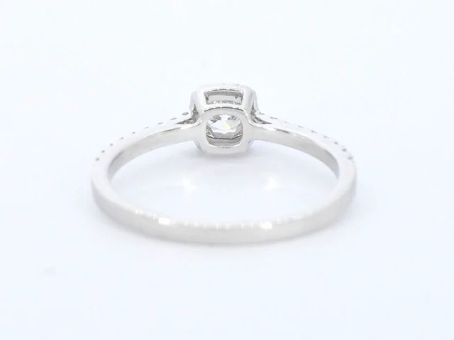 Diamond point - witgouden ring met diamanten - hearts and arrows - afbeelding 7 van  11