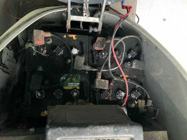 Dibo genius 1050e zelfrijdende veegmachine - afbeelding 6 van  6