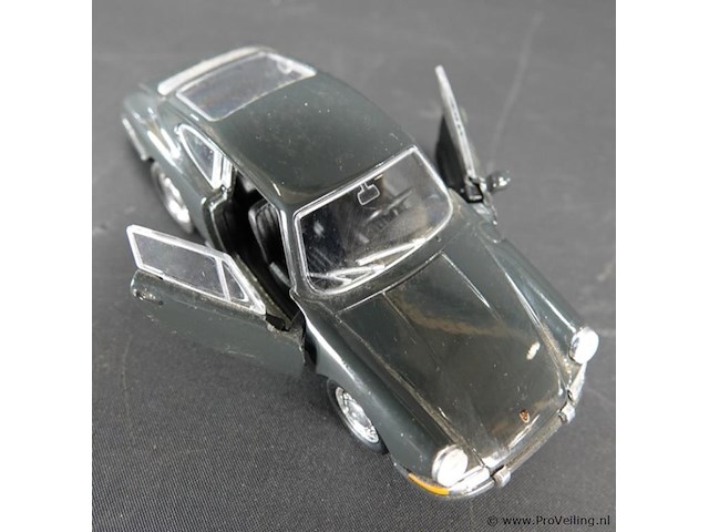 Die-cast schaalmode porsche - afbeelding 5 van  5