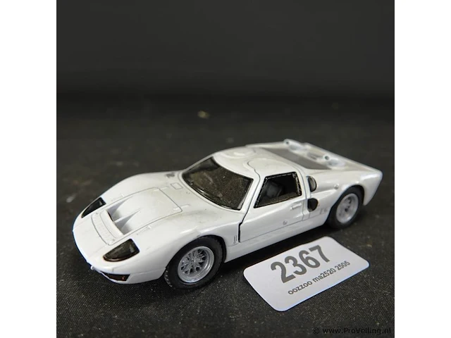 Die-cast schaalmodel ford gt40 mkii (1966) - afbeelding 1 van  5